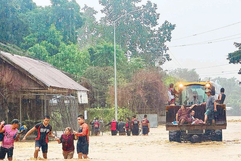 Philippines: Mưa lũ, lở đất gây thiệt hại về người (19/01/2024)